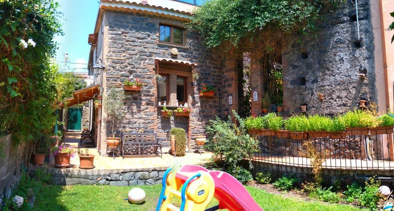 Nice Mini House - Tra L'Etna Catania Taormina E Il Mare Trecastagni